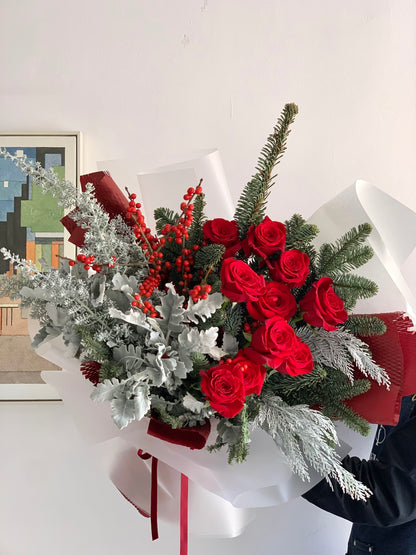 Winter Crimson Charm