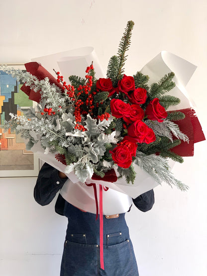 Winter Crimson Charm